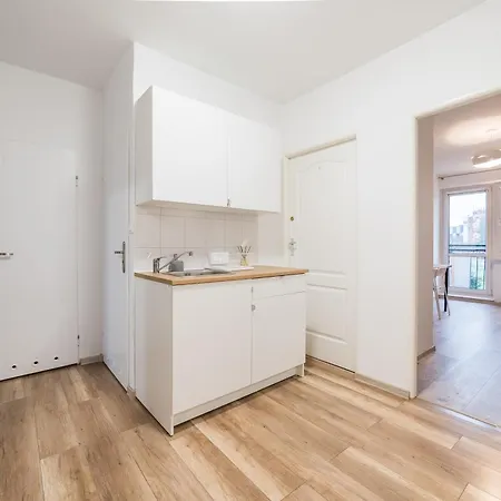 Grunwald Spacious By Bookinghost דירה פוזנן