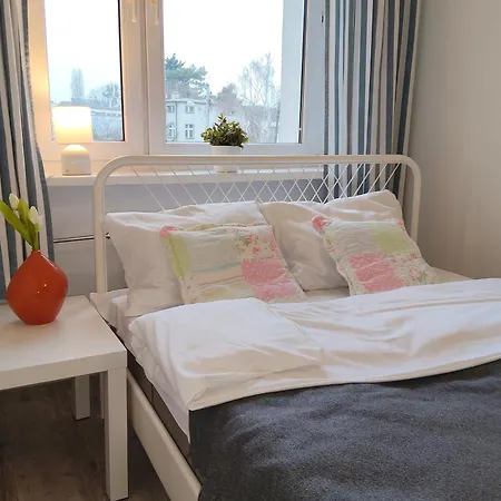 Grunwald Spacious By Bookinghost Daire *